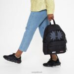 pak'r acolchoado beijo preto Eastpak mochilas 484BB16 - Image 6