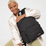 pak'r acolchoado faísca preta Eastpak mochilas 484BB33 - Image 5